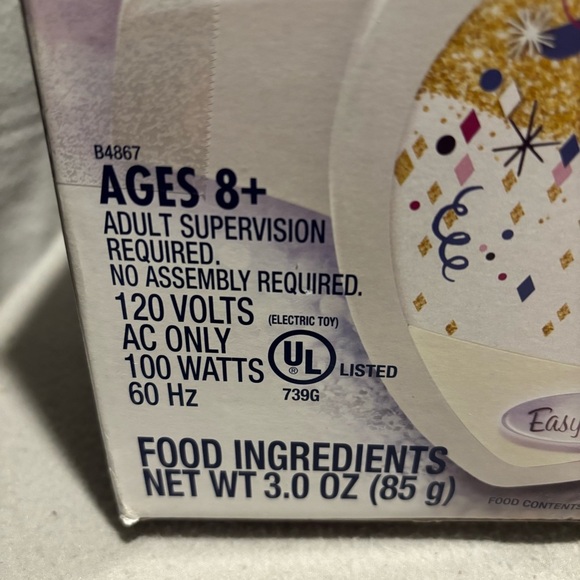 Hasbro Easy Bake Ultimate Oven Baking Star Edition New in open box - Picture 3 of 8